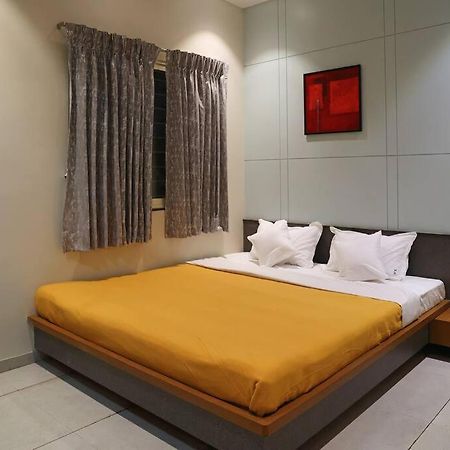 'Sumadhu Homes - 201 ' Kolhapur Eksteriør billede